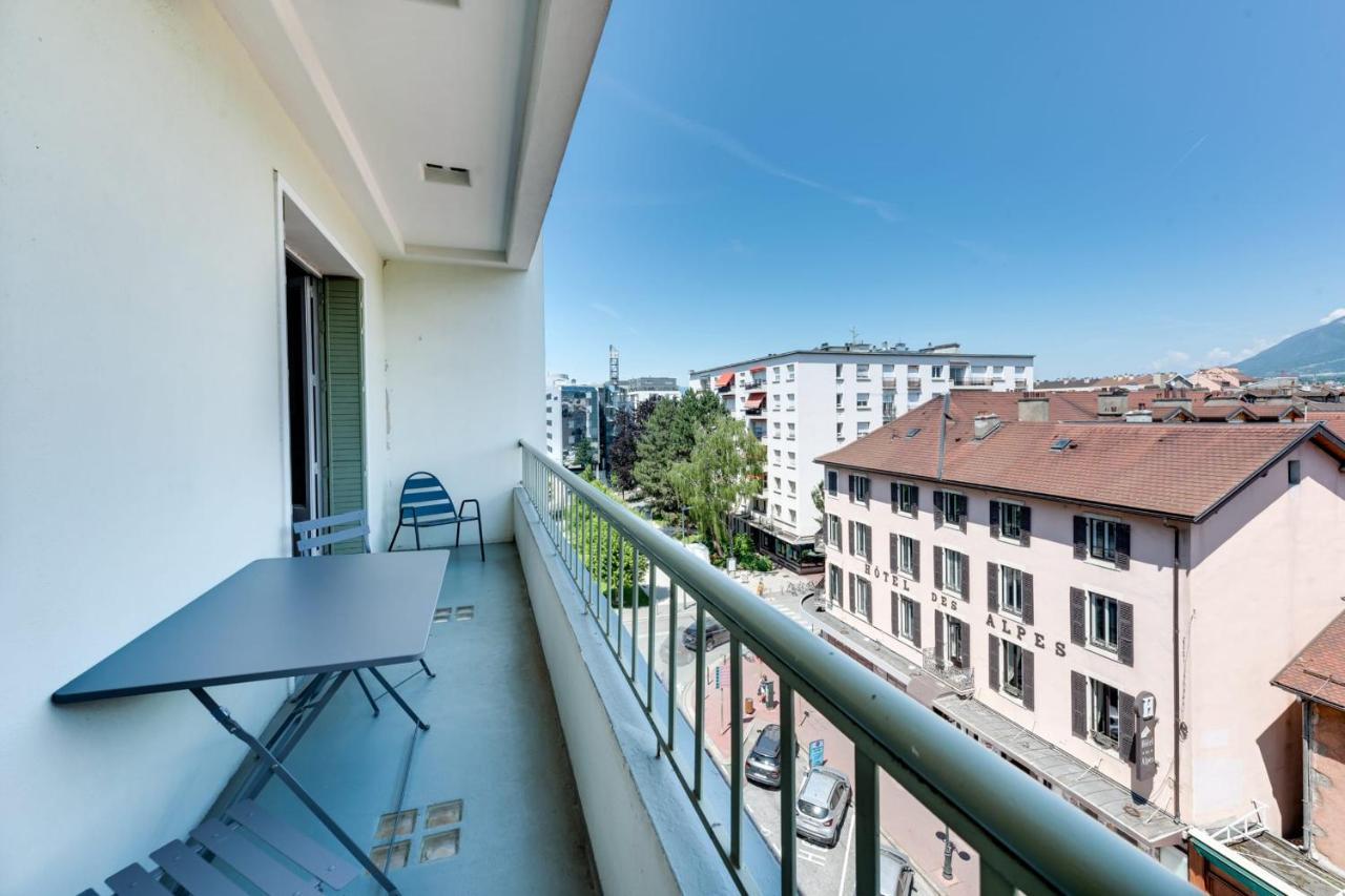 Allure - 2 Bedroom Apartment With Balcony In The Centre Of Annecy Esterno foto