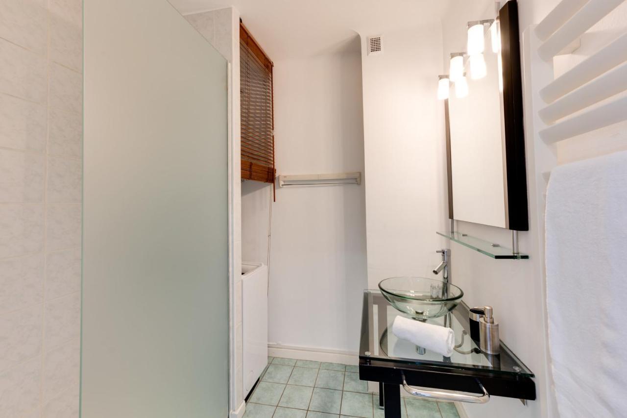 Allure - 2 Bedroom Apartment With Balcony In The Centre Of Annecy Esterno foto