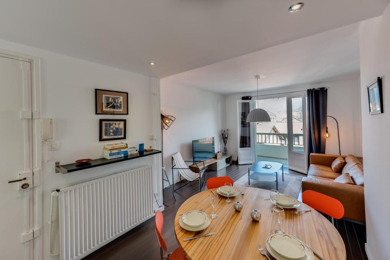 Allure - 2 Bedroom Apartment With Balcony In The Centre Of Annecy Esterno foto
